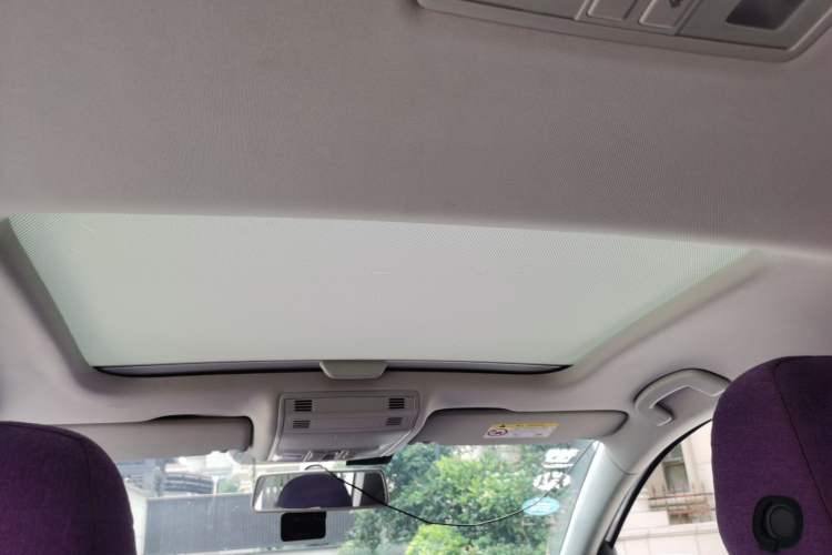 Used Volkswagen Golf 2016 1.6L Automatic Comfort Model Headliner