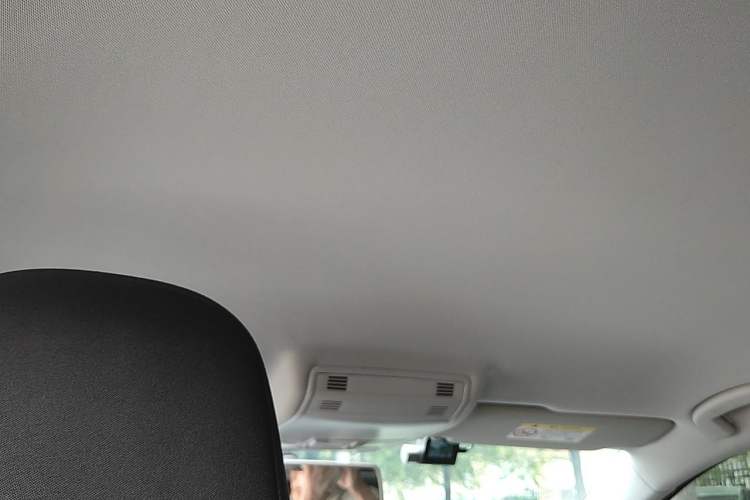 Used Volkswagen Golf 2016 1.6L Automatic Fashion Model Headliner
