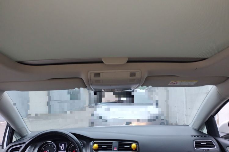 Used Volkswagen Golf 2016 230TSI Manual Comfort Version Headliner