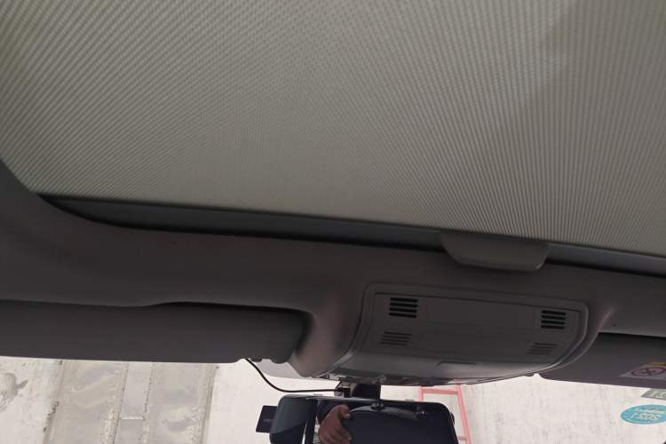 Used Volkswagen Golf 2016 230TSI Automatic Luxury Version Headliner