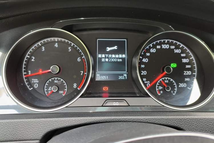 Used Volkswagen Golf 2016 1.6L Automatic Comfort Model Instrument Cluster