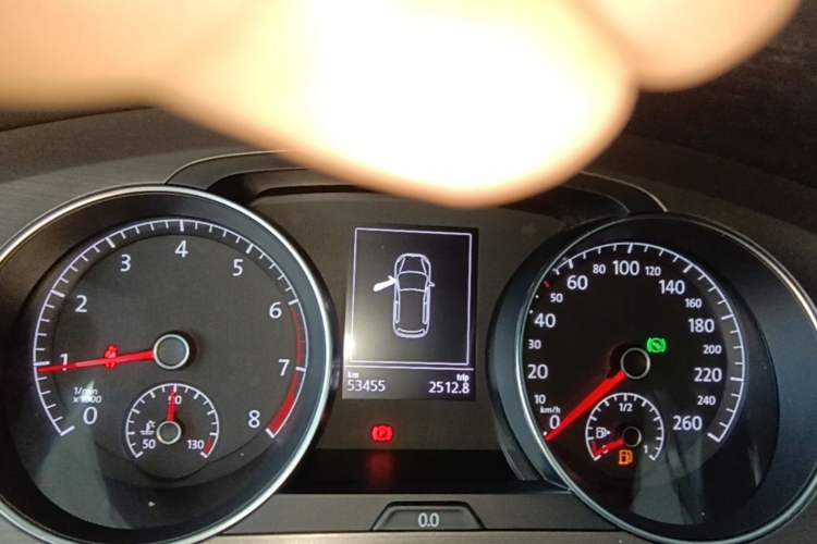 Used Volkswagen Golf 2016 230TSI Automatic Luxury Version Instrument Cluster