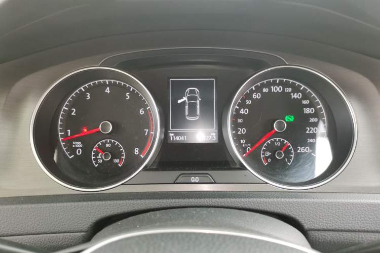 Used Volkswagen Golf 2016 1.6L Automatic Comfort Model Instrument Cluster