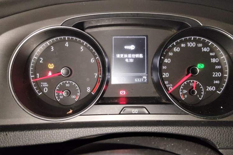 Used Volkswagen Golf 2016 230TSI Automatic Comfort Version Instrument Cluster