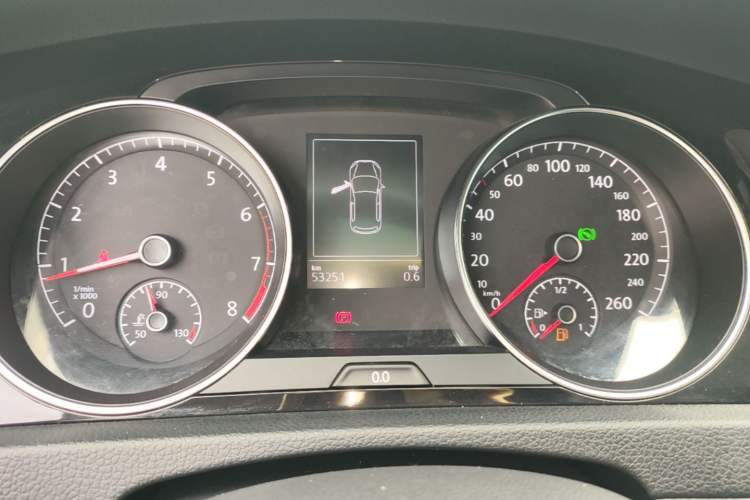 Used Volkswagen Golf 2016 1.4 TSI 25th Anniversary Edition Instrument Cluster