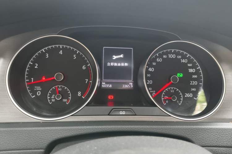 Used Volkswagen Golf 2016 1.6L Automatic Comfort Model Instrument Cluster