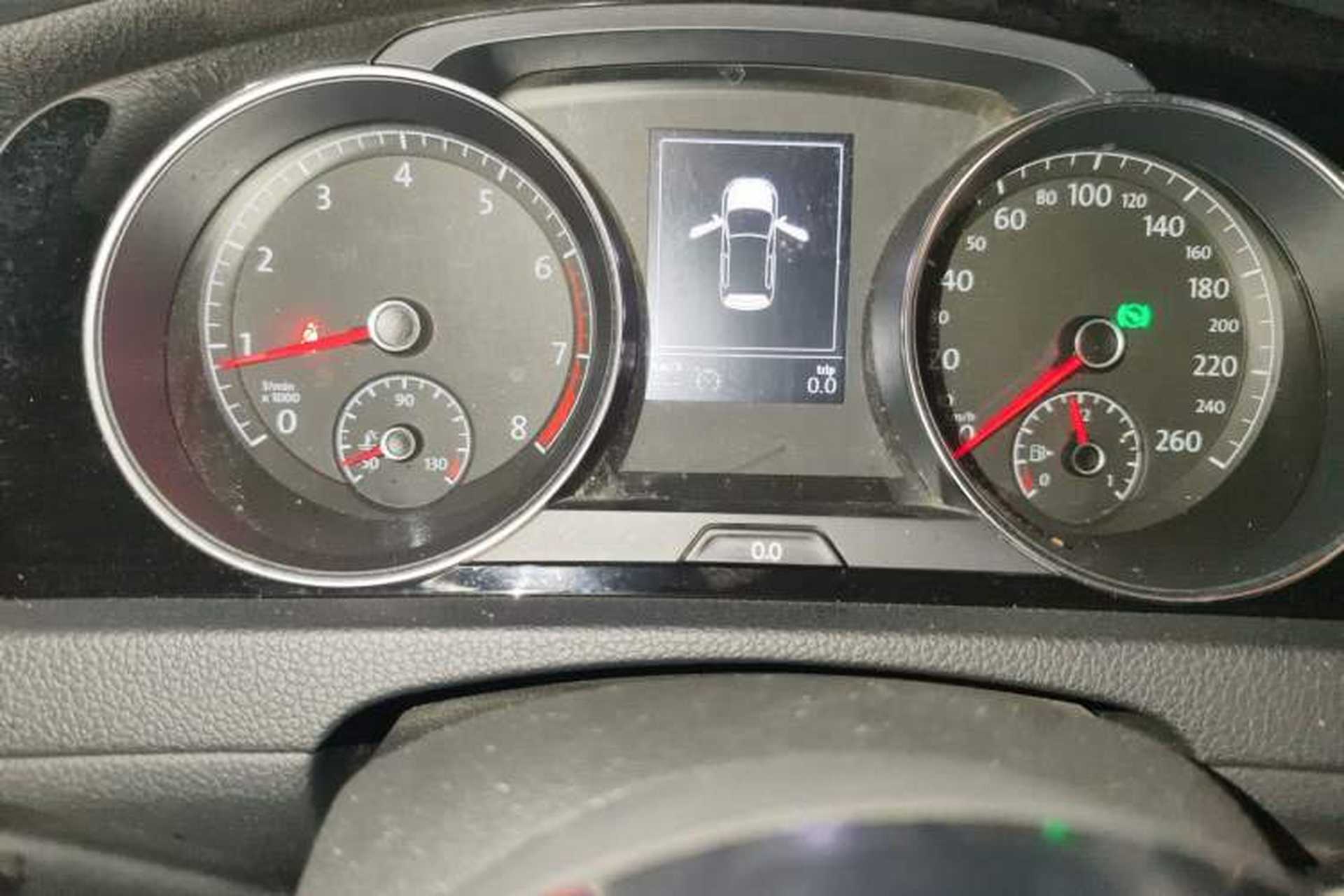 Used Volkswagen Golf 2016 1.4TSI Automatic R-Line Instrument Cluster