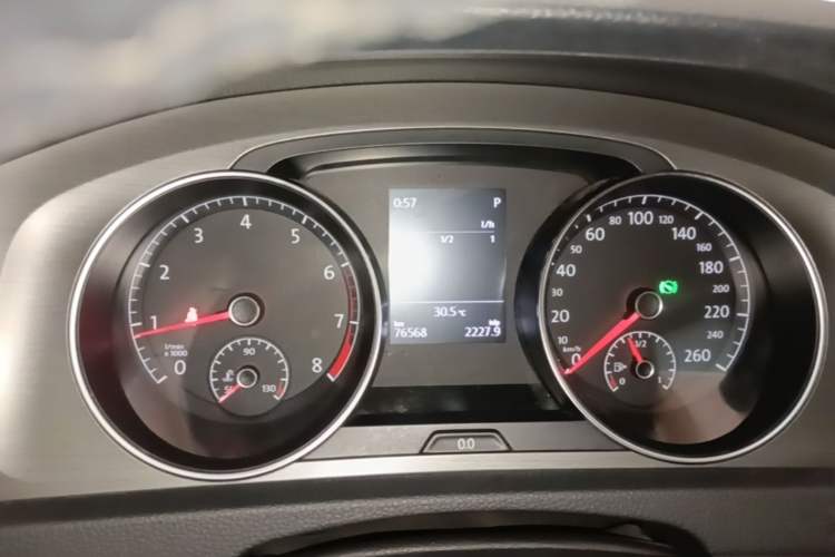 Used Volkswagen Golf 2016 1.6L Automatic Comfort Model Instrument Cluster