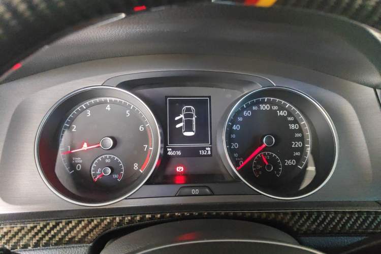 Used Volkswagen Golf 2016 230TSI Manual Comfort Version Instrument Cluster