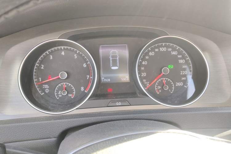 Used Volkswagen Golf 2016 1.6L Automatic Comfort Model Instrument Cluster