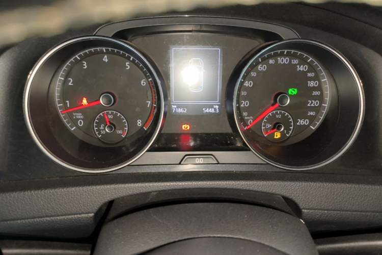 Used Volkswagen Golf 2016 1.6L Automatic Comfort Model Instrument Cluster