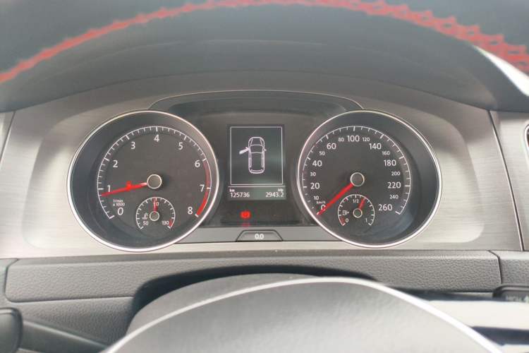 Used Volkswagen Golf 2016 1.6L Automatic Comfort Model Instrument Cluster