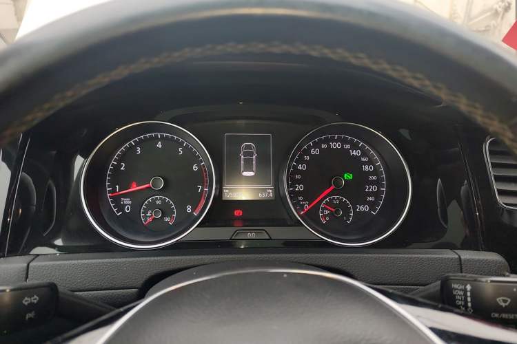 Used Volkswagen Golf 2016 1.4 TSI 25th Anniversary Edition Instrument Cluster