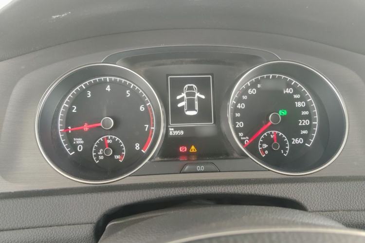 Used Volkswagen Golf 2016 230TSI Automatic Comfort Version Instrument Cluster
