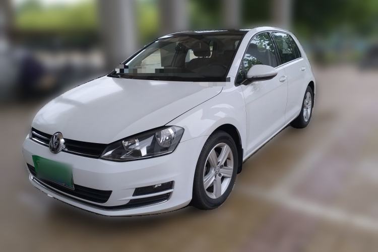 Used Volkswagen Golf 2016 230TSI Automatic Comfort Version Guazi used car, China used car export, Used car for sale, Used cars, Cheapest cars for sale