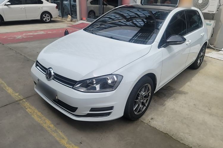 Ojetý Volkswagen Golf 2016 230TSI Automatic Comfort Version Guazi used car, China used car export, Used car for sale, Used  cars, Cheapest cars for sale