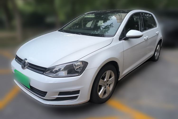 Used Volkswagen Golf 2016 230TSI Automatic Comfort Version Guazi used car, China used car export, Used car for sale, Used cars, Cheapest cars for sale