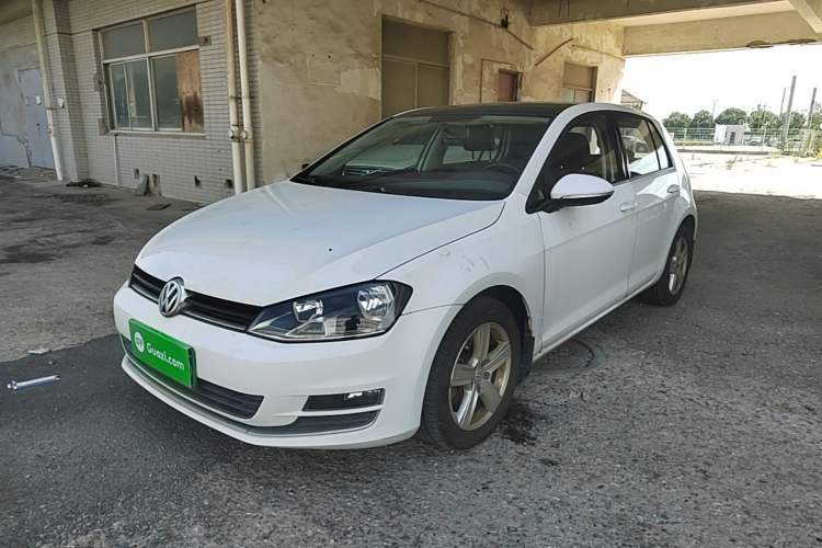Ojetý Volkswagen Golf 2016 230TSI Automatic Comfort Version Guazi used car, China used car export, Used car for sale, Used  cars, Cheapest cars for sale