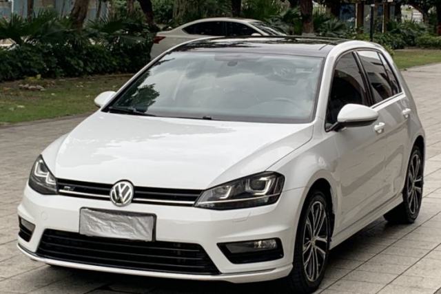 Used Volkswagen Golf 2016 1.4TSI Automatic R-Line