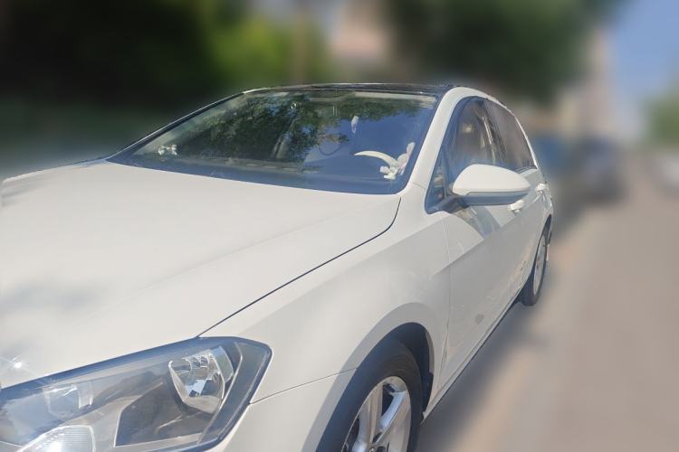 Used Volkswagen Golf 2016 230TSI Automatic Comfort Version Guazi used car, China used car export, Used car for sale, Used cars, Cheapest cars for sale