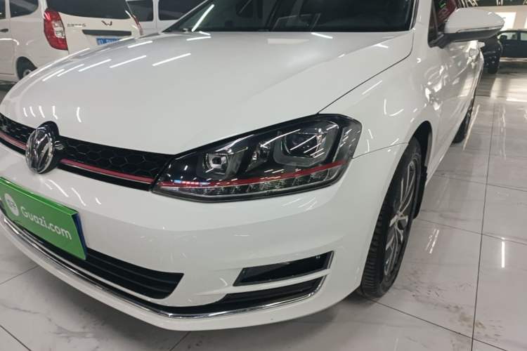 Used Volkswagen Golf 2016 230TSI Automatic Luxury Version Left Front Headlight