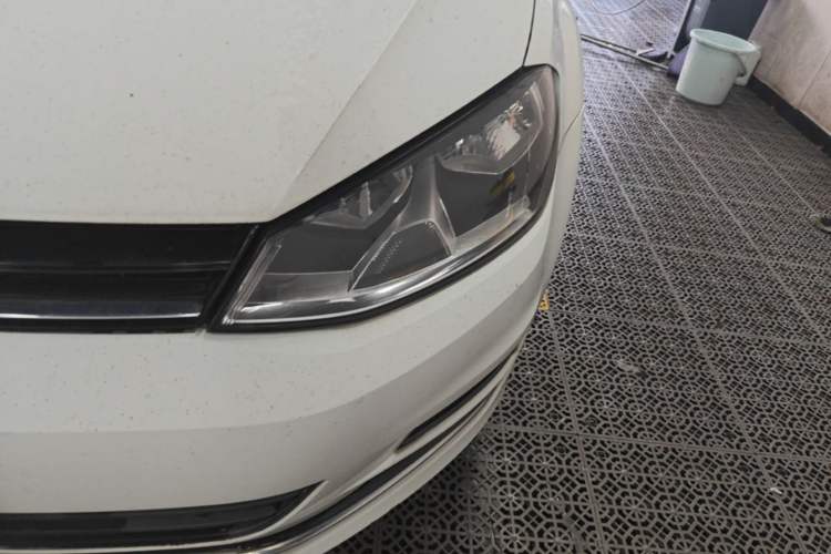 Used Volkswagen Golf 2016 1.6L Automatic Fashion Model Left Front Headlight