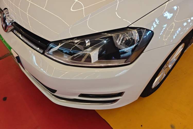 Used Volkswagen Golf 2016 1.6L Manual Fashion Edition Left Front Headlight