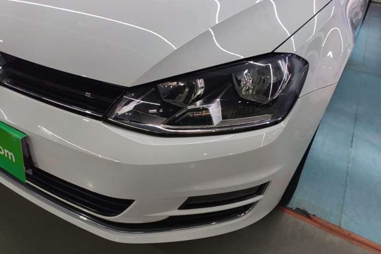 Used Volkswagen Golf 2016 230TSI Automatic Luxury Version Left Front Headlight