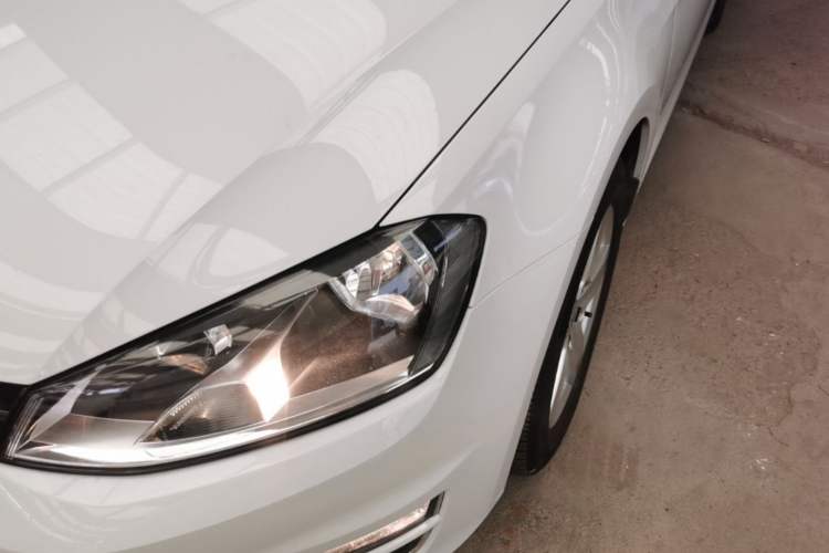 Used Volkswagen Golf 2016 1.6L Automatic Comfort Model Left Front Headlight