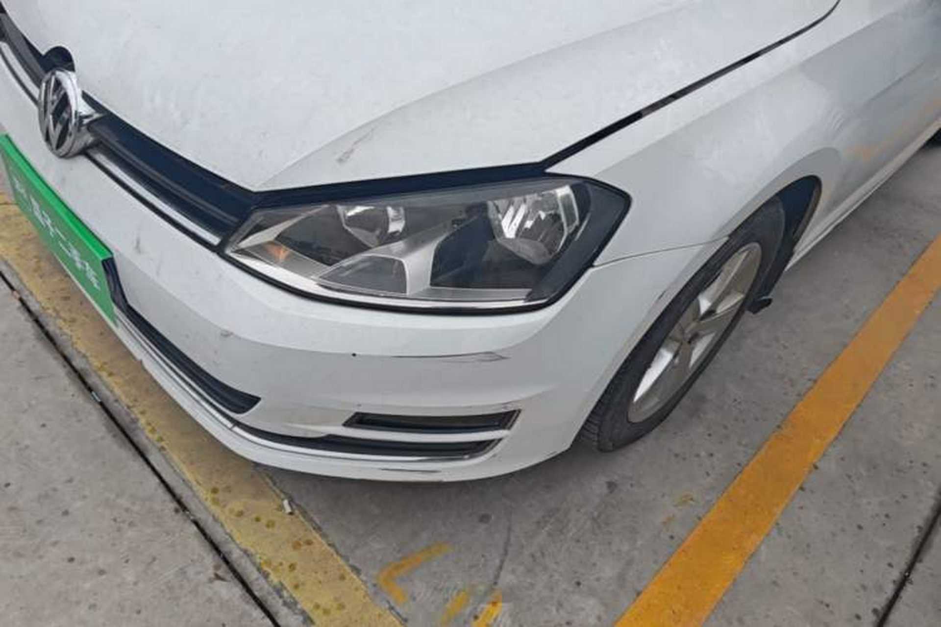 Used Volkswagen Golf 2016 230TSI Automatic Comfort Version Left Front Headlight