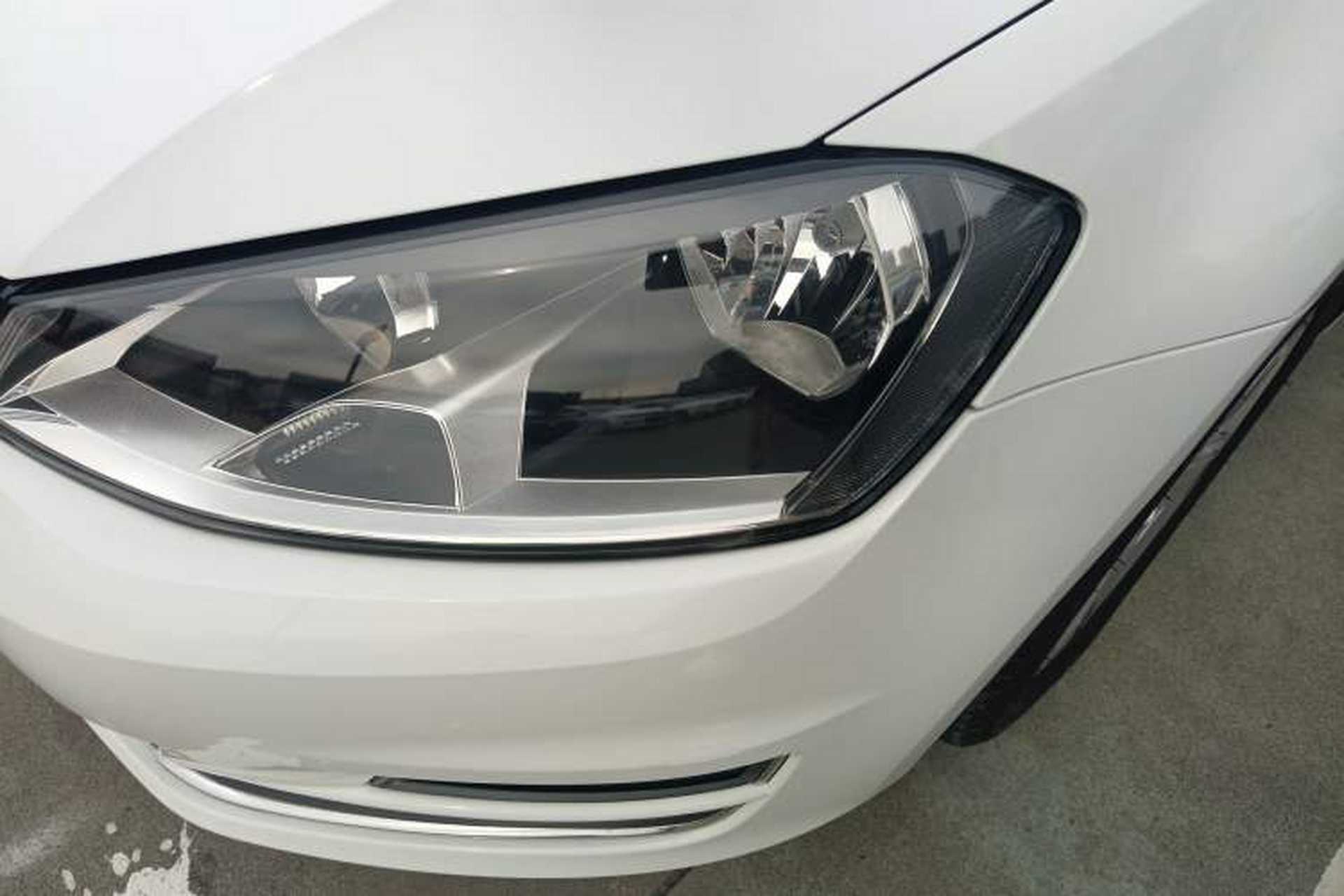 Used Volkswagen Golf 2016 230TSI Automatic Comfort Version Left Front Headlight