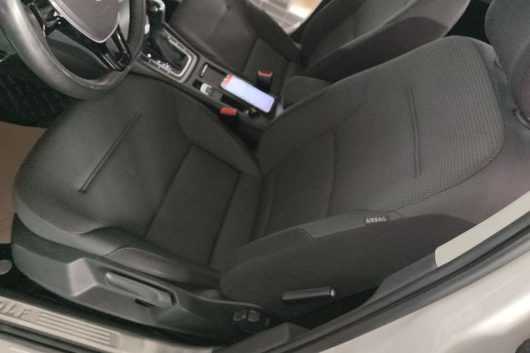 Used Volkswagen Golf 2016 230TSI Automatic Comfort Version Left Front Seat