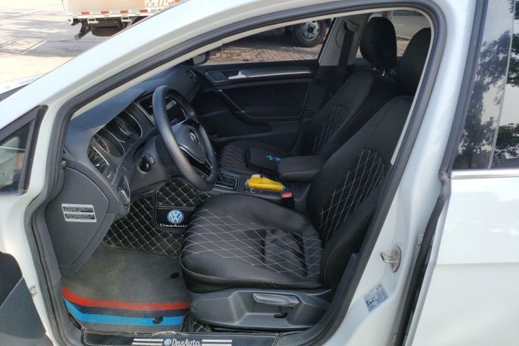 Used Volkswagen Golf 2016 230TSI Automatic Comfort Version Left Front Seat