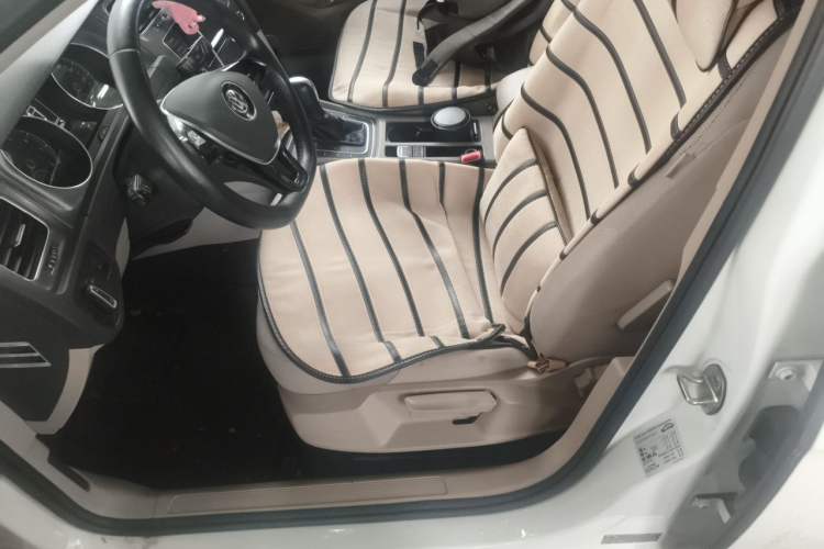 Used Volkswagen Golf 2016 230TSI Automatic Comfort Version Left Front Seat