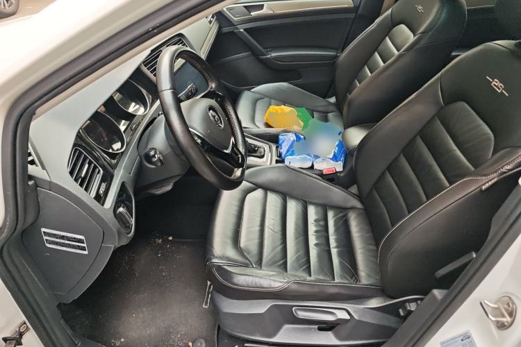 Used Volkswagen Golf 2016 1.4 TSI 25th Anniversary Edition Left Front Seat