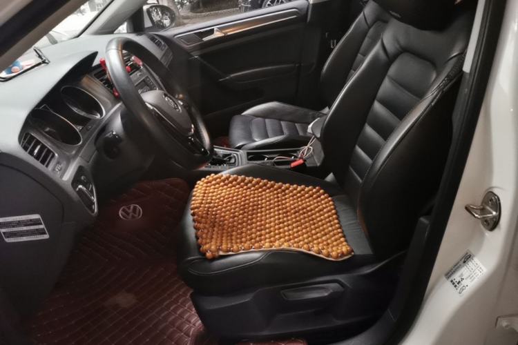 Used Volkswagen Golf 2016 230TSI Automatic Luxury Version Left Front Seat