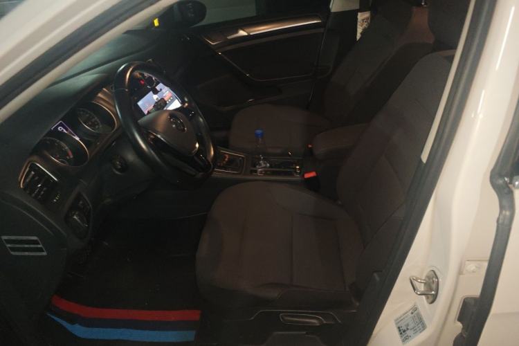 Used Volkswagen Golf 2016 230TSI Automatic Comfort Version Left Front Seat