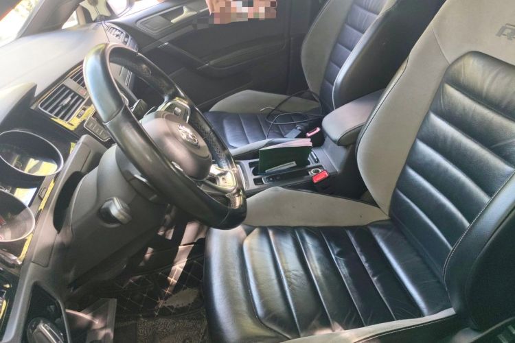 Used Volkswagen Golf 2016 1.4TSI Automatic R-Line Left Front Seat