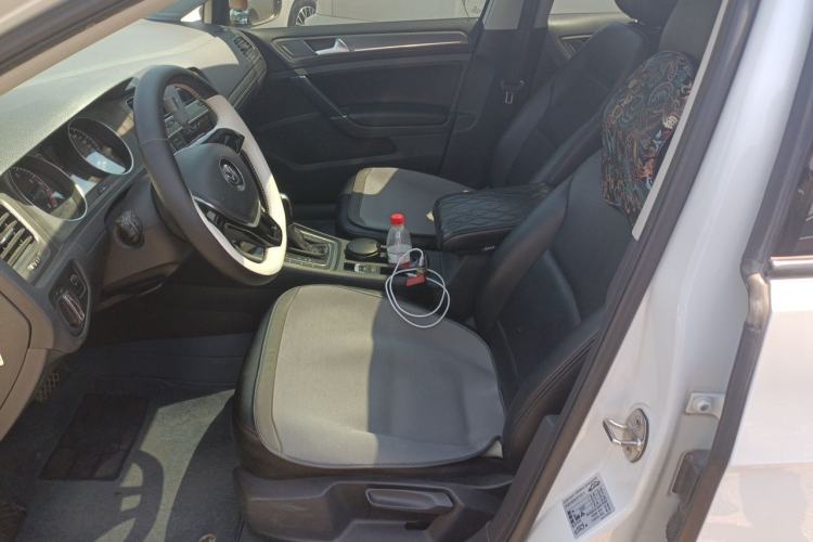 Used Volkswagen Golf 2016 230TSI Automatic Comfort Version Left Front Seat