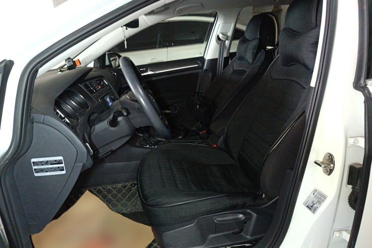 Used Volkswagen Golf 2016 230TSI Automatic Comfort Version Left Front Seat