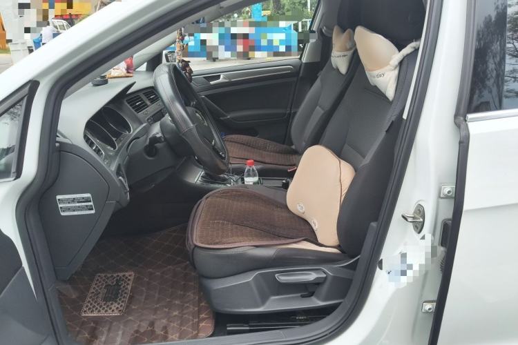 Used Volkswagen Golf 2016 1.6L Automatic Comfort Model Left Front Seat