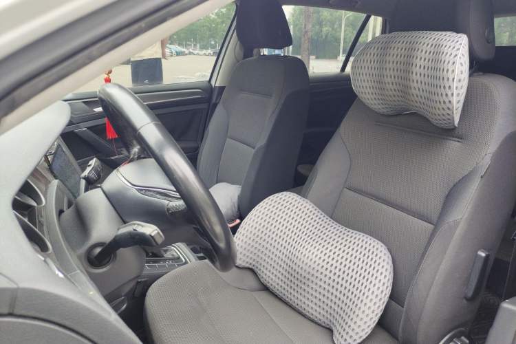 Used Volkswagen Golf 2016 1.6L Automatic Comfort Model Left Front Seat