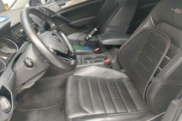 Used Volkswagen Golf 2016 1.4 TSI 25th Anniversary Edition Left Front Seat