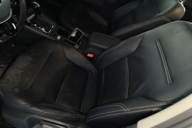 Used Volkswagen Golf 2016 1.6L Automatic Comfort Model Left Front Seat