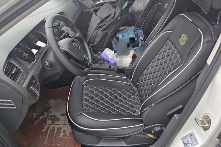 Used Volkswagen Golf 2016 1.6L Automatic Comfort Model Left Front Seat