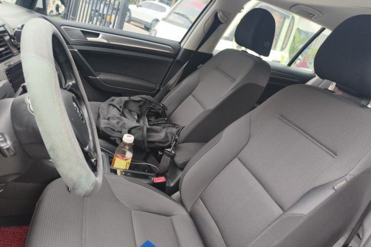 Used Volkswagen Golf 2016 230TSI Automatic Comfort Version Left Front Seat
