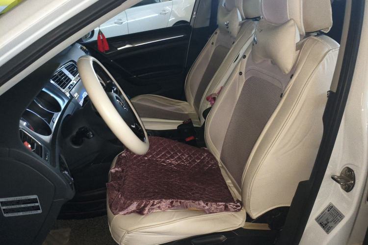 Used Volkswagen Golf 2016 1.6L Automatic Comfort Model Left Front Seat