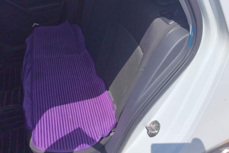 Used Volkswagen Golf 2016 1.6L Manual Fashion Edition Left Rear Seat