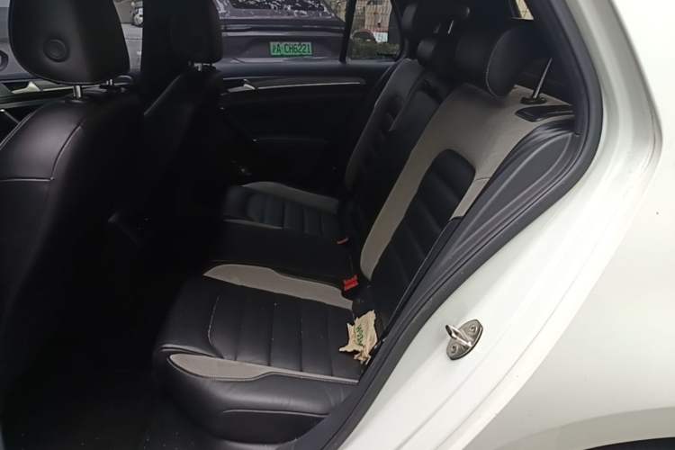 Used Volkswagen Golf 2016 1.4TSI Automatic R-Line Left Rear Seat