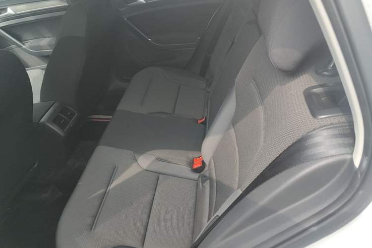 Used Volkswagen Golf 2016 230TSI Automatic Comfort Version Left Rear Seat